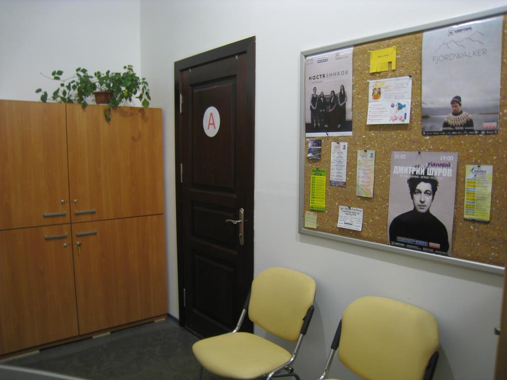 Hostel Smile-Dnepr Dnipro Exterior foto